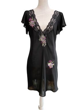 IVY & ANNABELLE Women's S Black Slip with Pink, Purple & Green Floral Embroidery